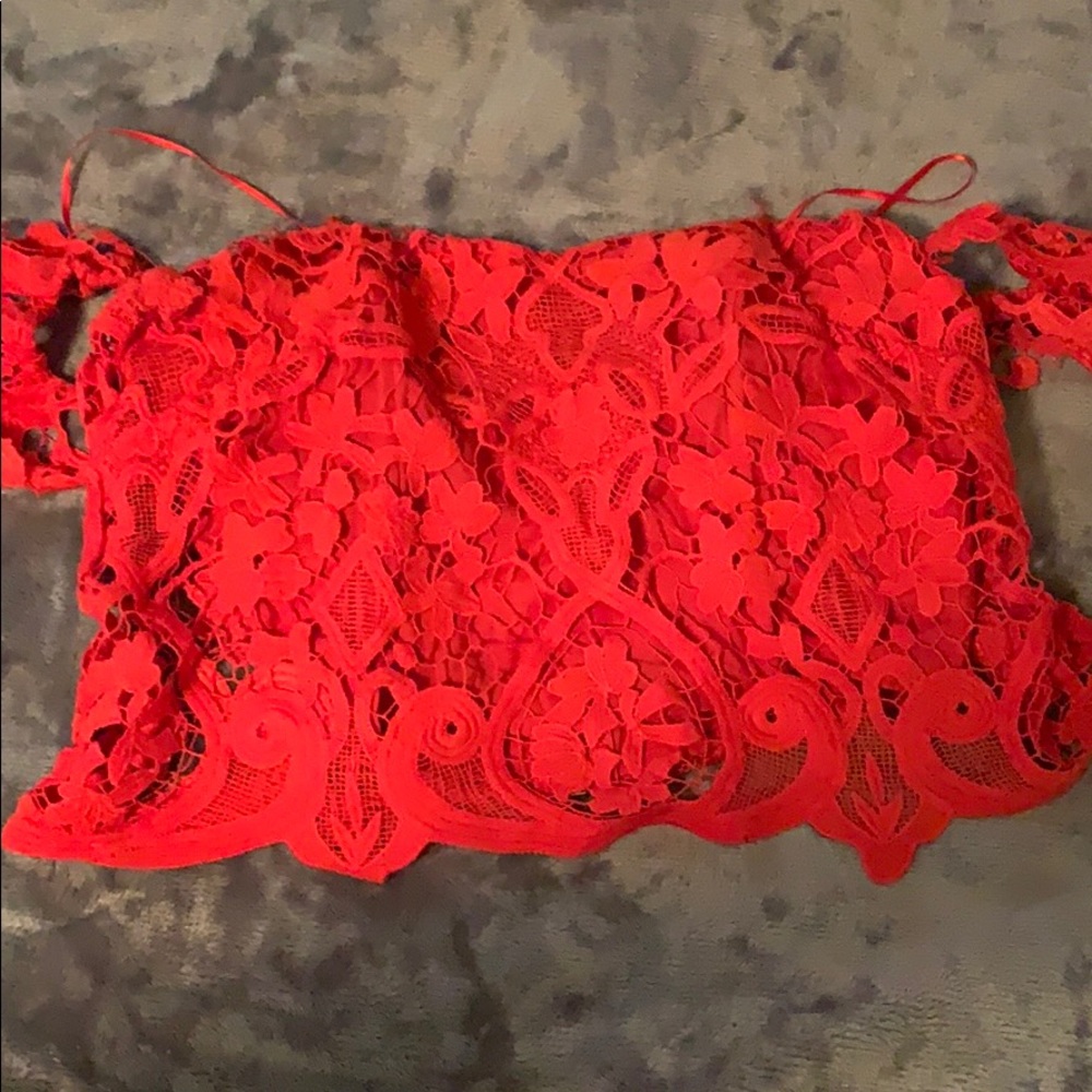 Crop top